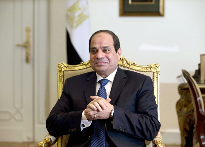 الرئيس السيسي يستعرض الأوضاع الإقليمية في المنطقة مع ولي عهد أبو ظبي