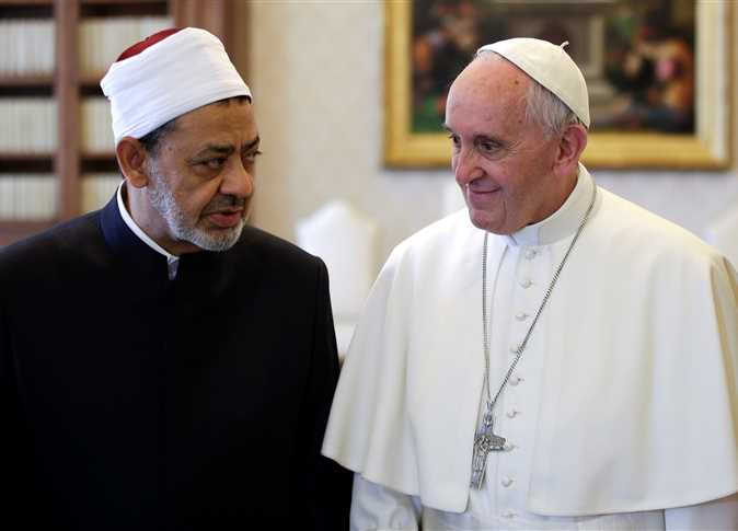 الطيب وبابا الفاتيكان يشاركان في فعاليات ختام مؤتمر الأزهر العالمي للسلام