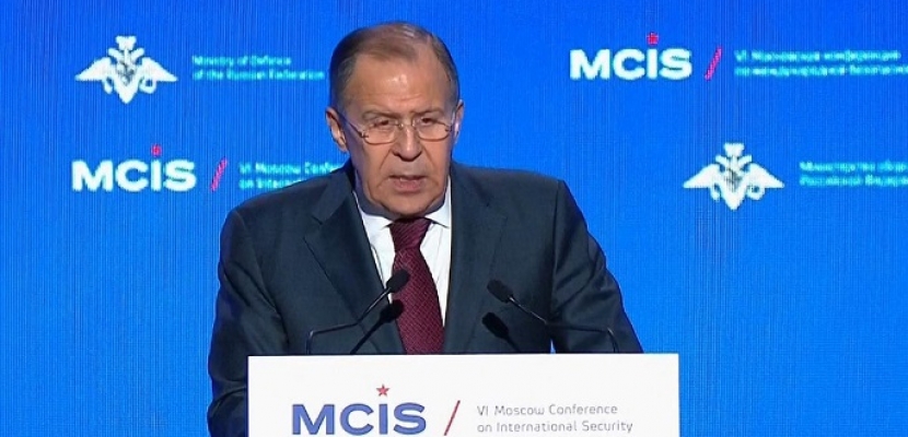 لافروف : على المعارضة السورية أن تتخلى عن مطلب تغيير نظام الأسد