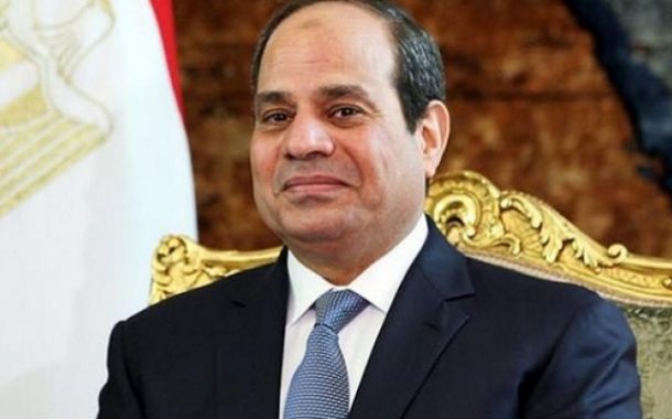 السيسى يبعث برقية تهنئة إلى قداسة البابا تواضروس الثانى بمناسبة الاحتفال بعيد الميلاد المجيد