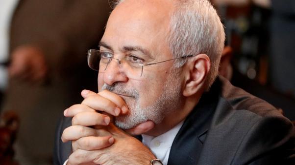 وزير الخارجية الإيراني يبدأ جولة خارجية لإنقاذ الاتفاق النووي