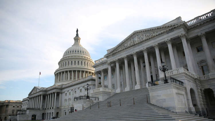 الكونغرس الأمريكي يدرس حظر الأسلحة للسعودية على خلفية اختفاء خاشقجي