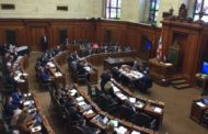 Les élus montréalais pourraient bientôt cesser d’applaudir à l’Hôtel de Ville
