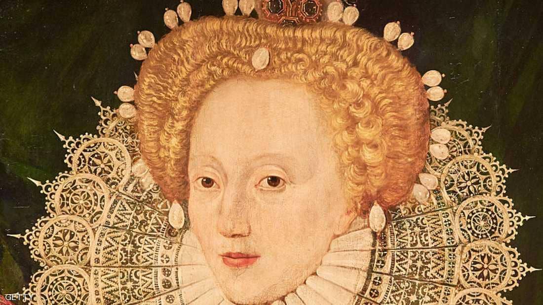 علاقة سرية بين “الملكة العذراء” والسفير الفرنسي