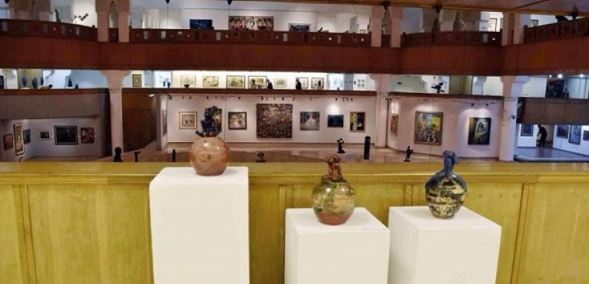 وزيرة الثقافة تفتتح الدورة الـ40 من المعرض العام بمتحف الفن المصري الحديث