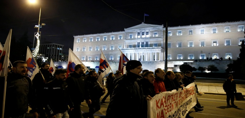 تظاهرات فى اليونان تزامنا مع تصويت البرلمان على موازنة 2019