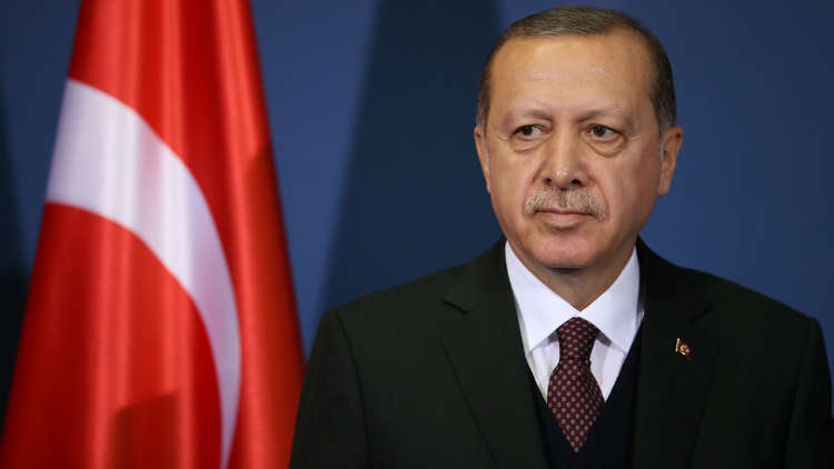 أردوغان يقول تركيا تواصل دفع قيمة منظومة إس-400 الروسية وينتقد واشنطن