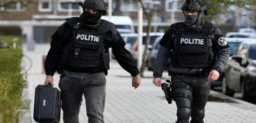 هولندا تنكس الأعلام بعد حادث أوتريخت.. والشرطة تبحث عن الدافع