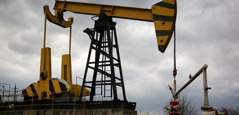 انخفاض أسعار النفط رغم العقوبات الأمريكية على إيران