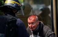 فرنسا.. قنابل غاز ومصادمات خلال تظاهرات يوم العمال