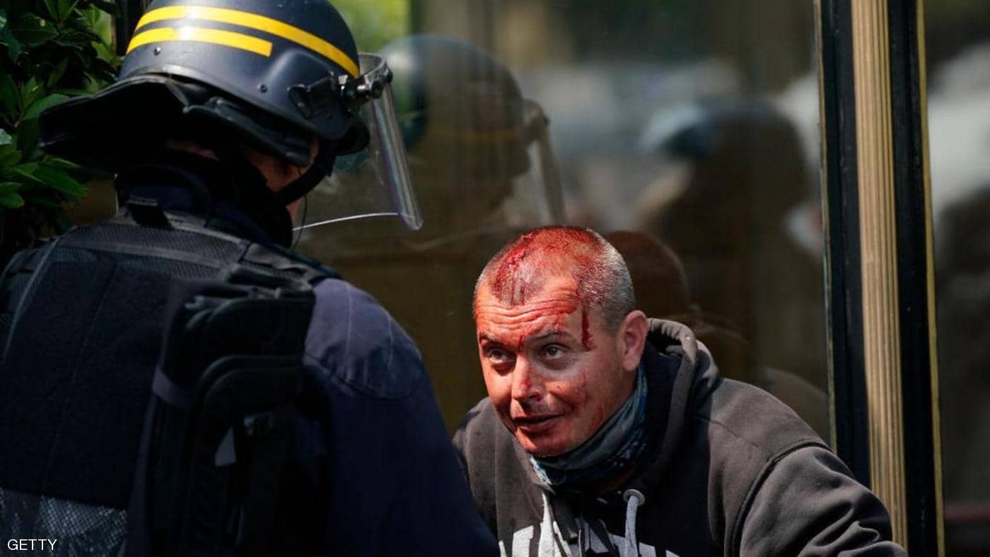 فرنسا.. قنابل غاز ومصادمات خلال تظاهرات يوم العمال