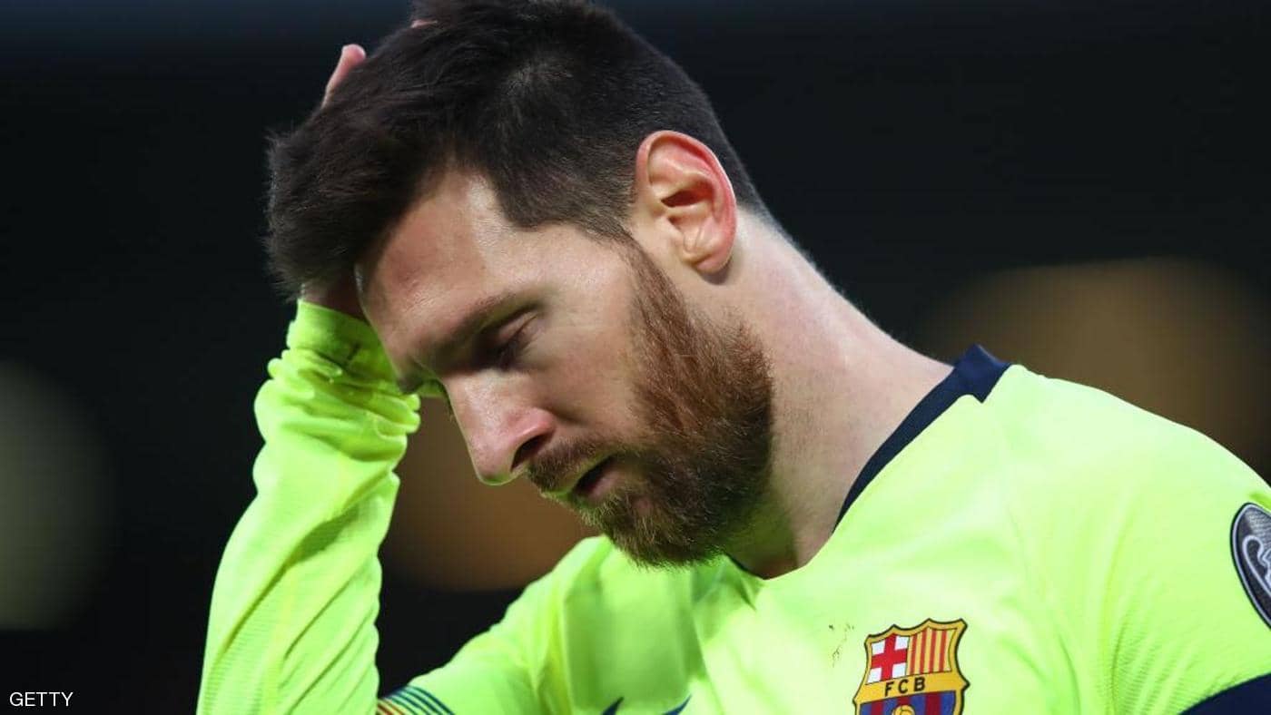 حافلة برشلونة تتخلى عن ميسي.. واللاعب يغادر “أنفيلد” وحده