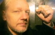 جوليان أسانج: السويد تعيد التحقيق في تهم الاغتصاب ضد مؤسس ويكيليكس