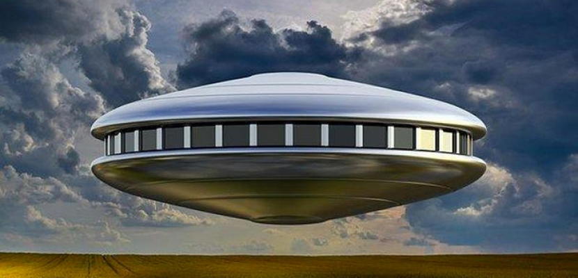 جسم طائر غامض يثير الحيرة في سماء اسكتلندا