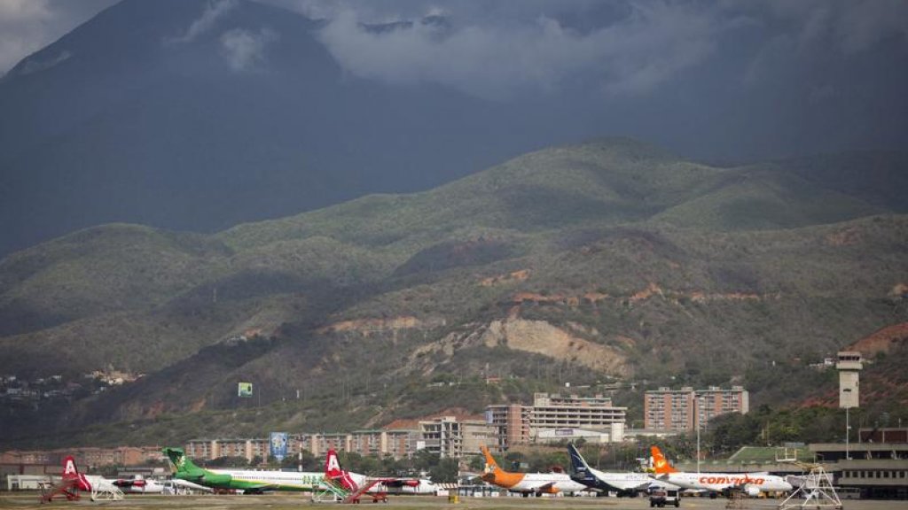 الولايات المتحدة توقف جميع رحلاتها الجوية إلى فنزويلا لدواع أمنية