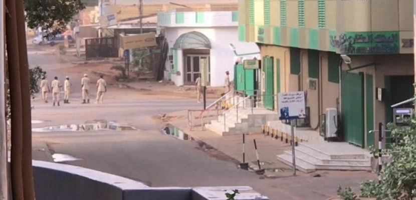 المجلس العسكرى السودانى : لم نفض الاعتصام بالقوة .. و استهدفنا منطقة مجاورة اصبحت بؤرة خطرة