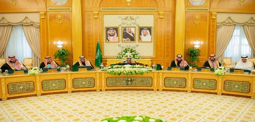 مجلس الوزراء السعودي يحث المجتمع الدولي على حماية الملاحة في المنطقة