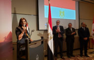 نبيلة مكرم تشارك المصريين احتفالهم بذكرى قيام ثورة يوليو