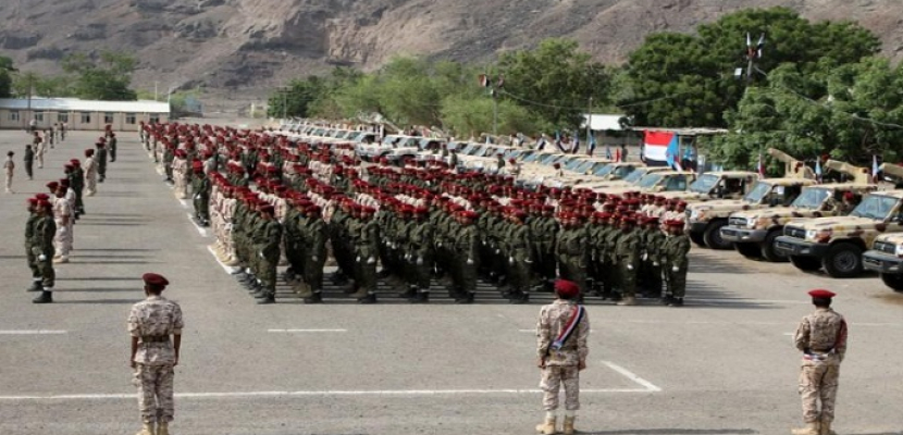 السفير السعودي باليمن يتهم إيران بالوقوف وراء هجمات عدن
