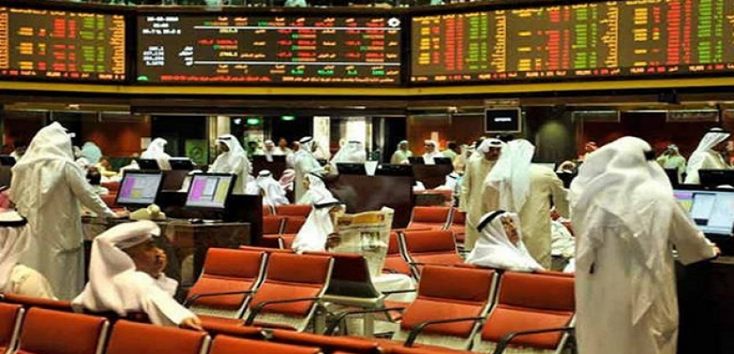 تراجع النفط يضغط على أسواق الخليج، والسعودية تقود الخسائر