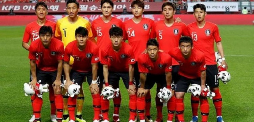 منتخب كوريا الجنوبية لكرة القدم يواجه نظيره الشمالي لأول مرة فى بيونج يانج منذ 29 عاما