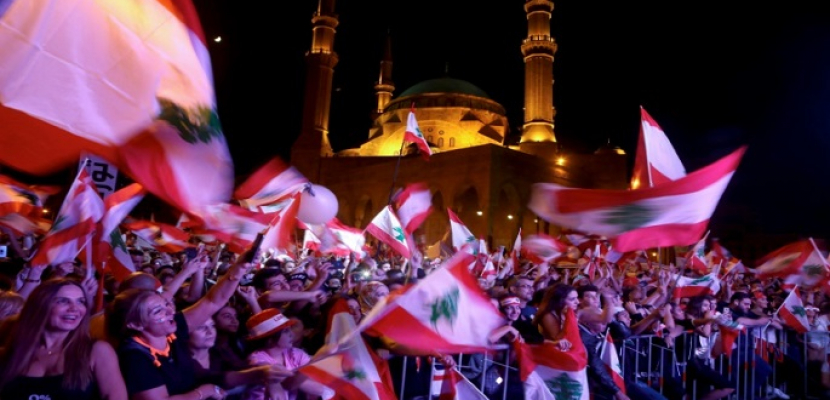 احتجاجات لبنان تتواصل لليوم الـ26 ودعوات لإضراب عام الثلاثاء