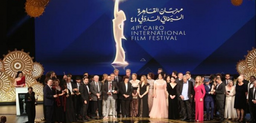 فيلم “أنا لم أعد هنا” يفوز بالهرم الذهبي لمهرجان القاهرة السينمائي