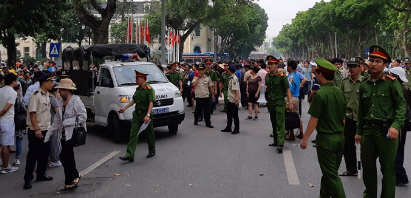 فيتنام تعتقل 8 أشخاص على خلفية العثور على جثث داخل شاحنة في بريطانيا