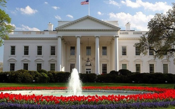 البيت الأبيض: البحرية الأمريكية ستبدأ فى مرافقة ناقلات النفط عبر مضيق هرمز إذا اقتضت الضرورة