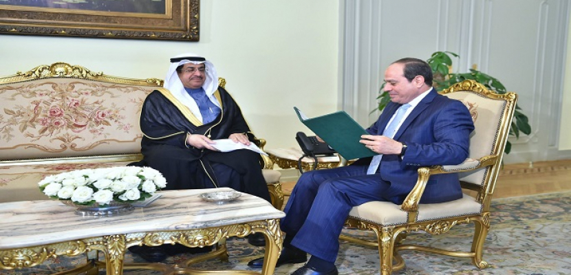 الرئيس السيسي يتسلم رسالة من خادم الحرمين الشريفين تؤكد عمق العلاقات بين السعودية ومصر
