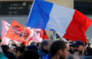 نقابات العمال الفرنسية تنقل معركة المعاشات إلى الشوارع