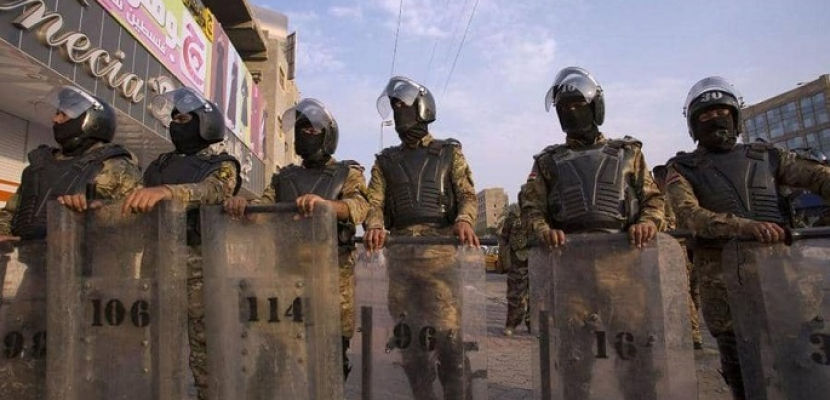 قطع جسور في ذي قار ودعوات لمسيرة “مليونية” ببغداد