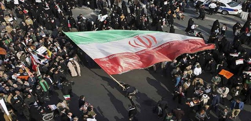 إيران تتأهب لاحتجاجات محتملة اليوم بقطع الإنترنت