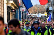 فرنسا تحظر تظاهرات “السترات الصفراء” وسط باريس ليلة رأس السنة