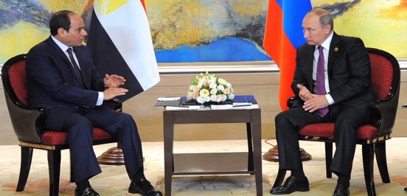 الرئيس السيسي يبحث هاتفيا مع بوتين آخر تطورات القضية الليبية