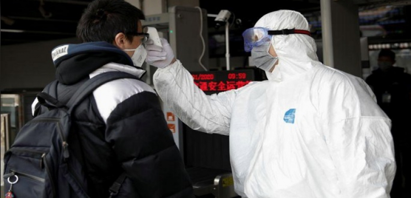 أول وفاة بفيروس كورونا في بكين.. وعدد الوفيات بالصين يتجاوز المئة