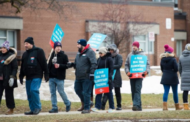 مليون تلميذ خارج المدارس الابتدائيّة في أونتاريو بسبب إضراب المعلّمين