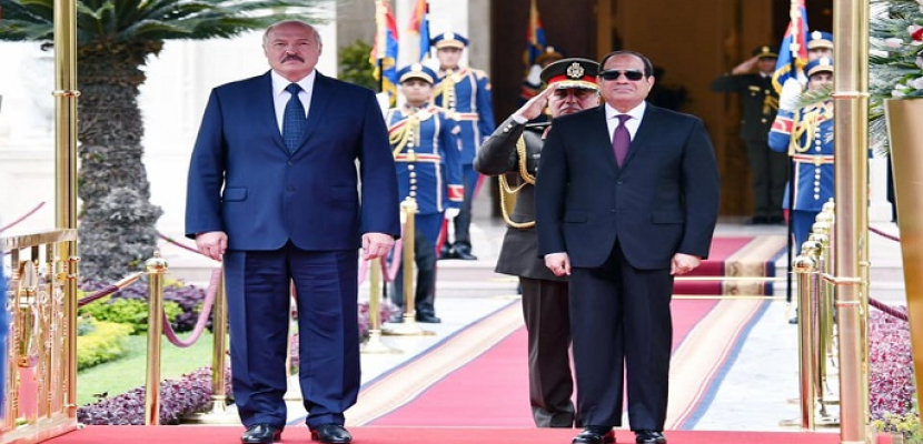 السيسي يصطحب الرئيس البيلاروسي في جولة تفقدية بالعاصمة الإدارية