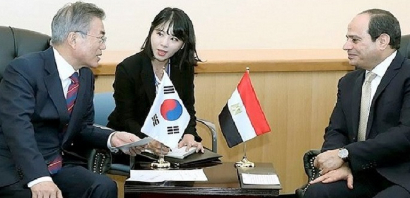الرئيس السيسي يؤكد تضامن مصر مع كوريا في مواجهة فيروس كورونا