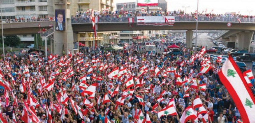 رؤساء سابقون لحكومة لبنان: التعيينات المرتقبة لا تلتزم الكفاءة