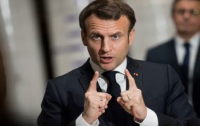 ماكرون: على أوروبا التأهب لصدامات جديدة مع أمريكا