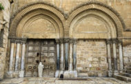 القدس:  كنيسة القيامة مغلقة في عيدها للمرة الأولى