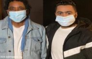 تامر حسنى يضع الكمامة لـ محمد منير قبل تسجيل أوبريت “أنت أقوى”