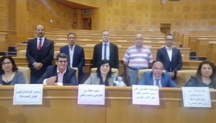 سحب الثقة من الغنوشي.. معركة برلمانية لتحرير تونس من قبضة الإخوان