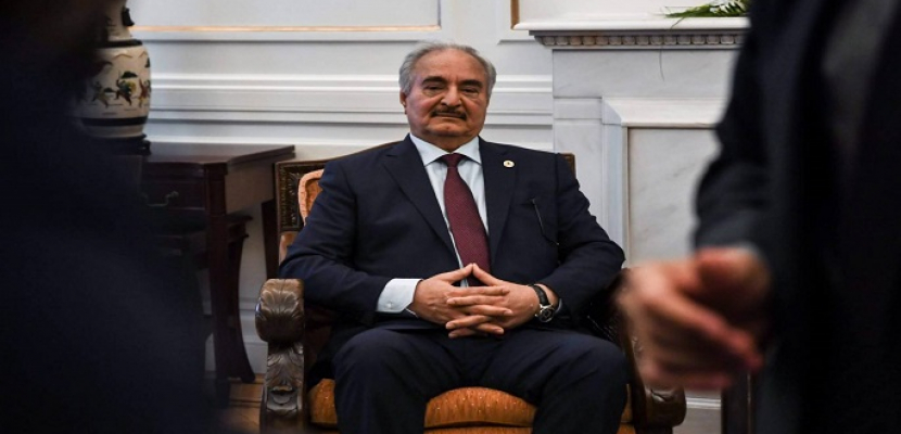 خليفة حفتر يعلن رسمياً ترشحه للانتخابات الرئاسية الليبية