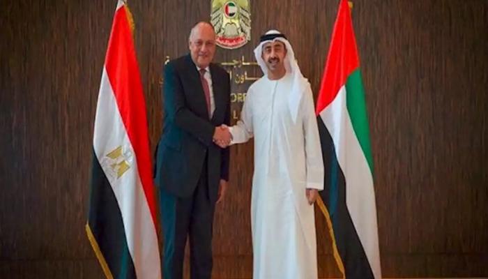 الإمارات تجدد دعم مصر لحل الأزمة الليبية سياسيا