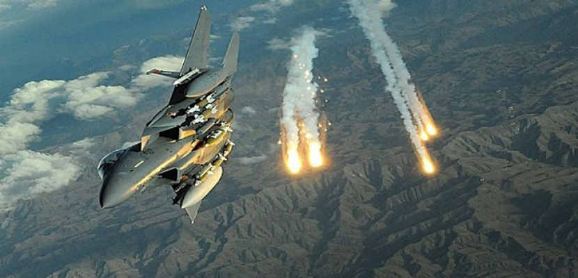 طيران التحالف العربي يشن سلسلة غارات على أهداف ومواقع عسكرية للحوثيين بصنعاء