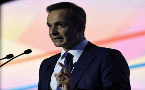 رئيس وزراء اليونان يدعو إلى حل آمن قانونيًا وماليًا لدعم أوكرانيا