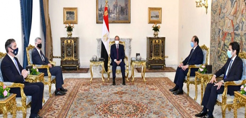 الرئيس السيسي يبحث مع رئيس المخابرات البريطانية سبل تعزيز التعاون في مختلف المجالات
