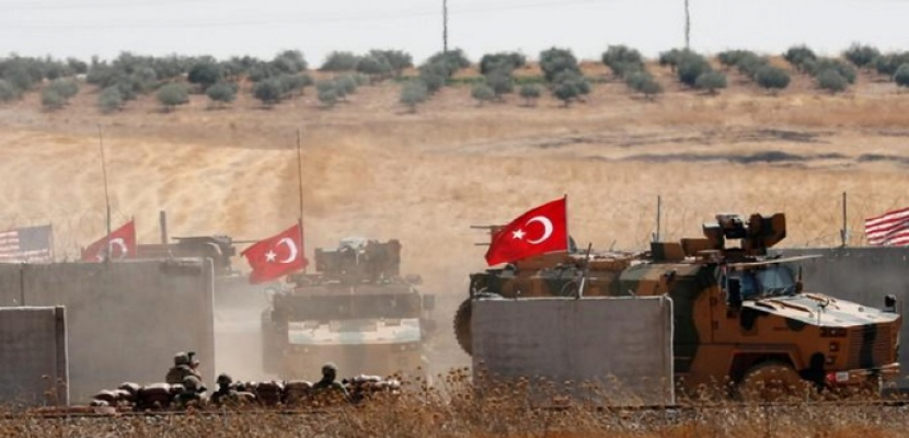 تركيا تنشئ قاعدة عسكرية في عين عيسى .. والفصائل الموالية لها تقصف قرى بريف الرقة الشمالي في سوريا